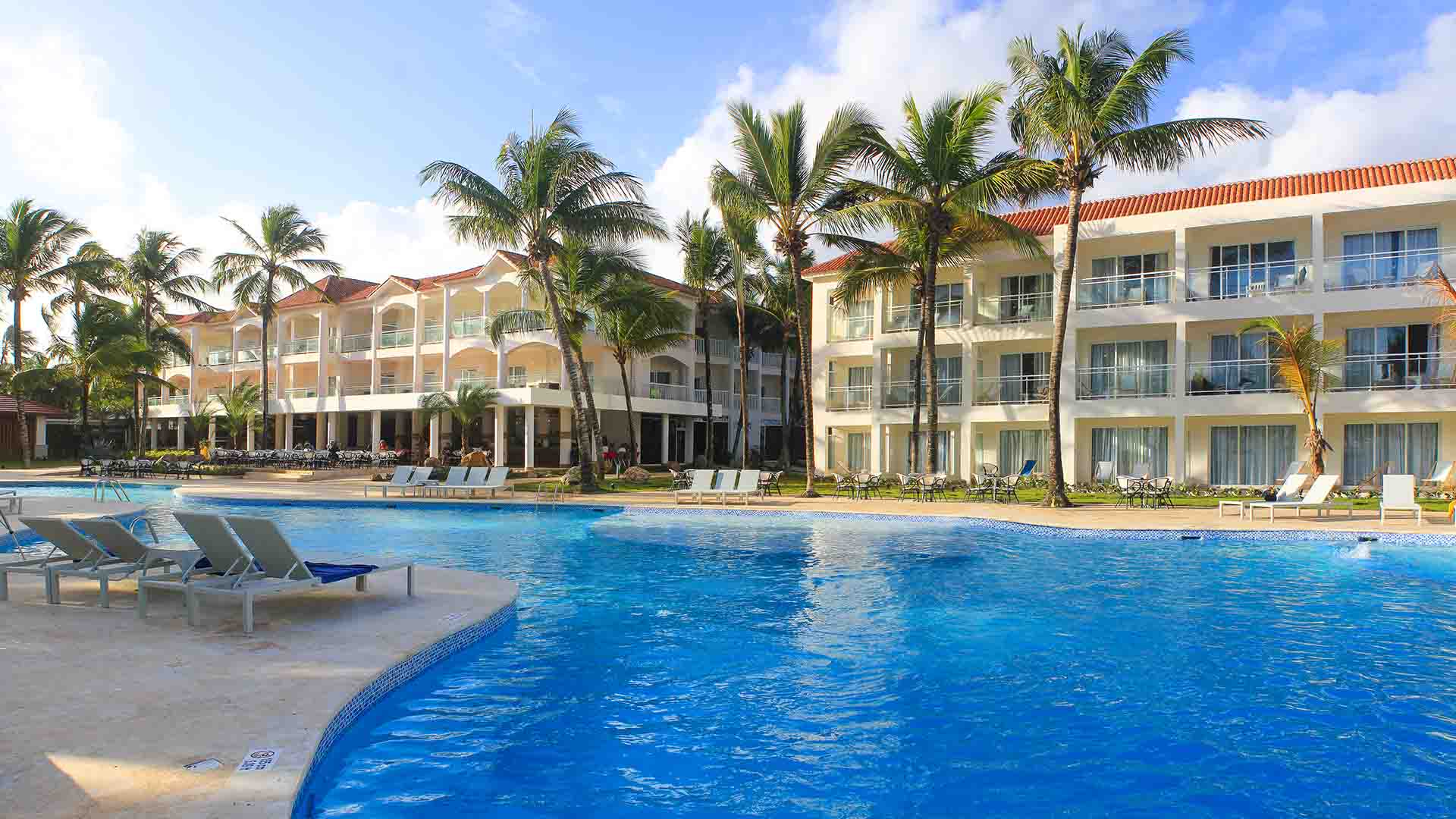 swimming pool cabarete